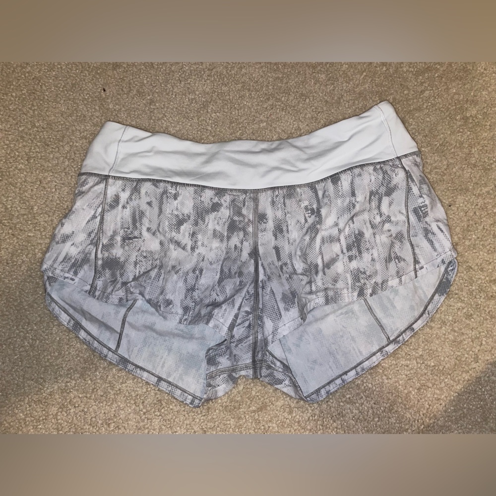 Lululemon speed up shorts 2.5